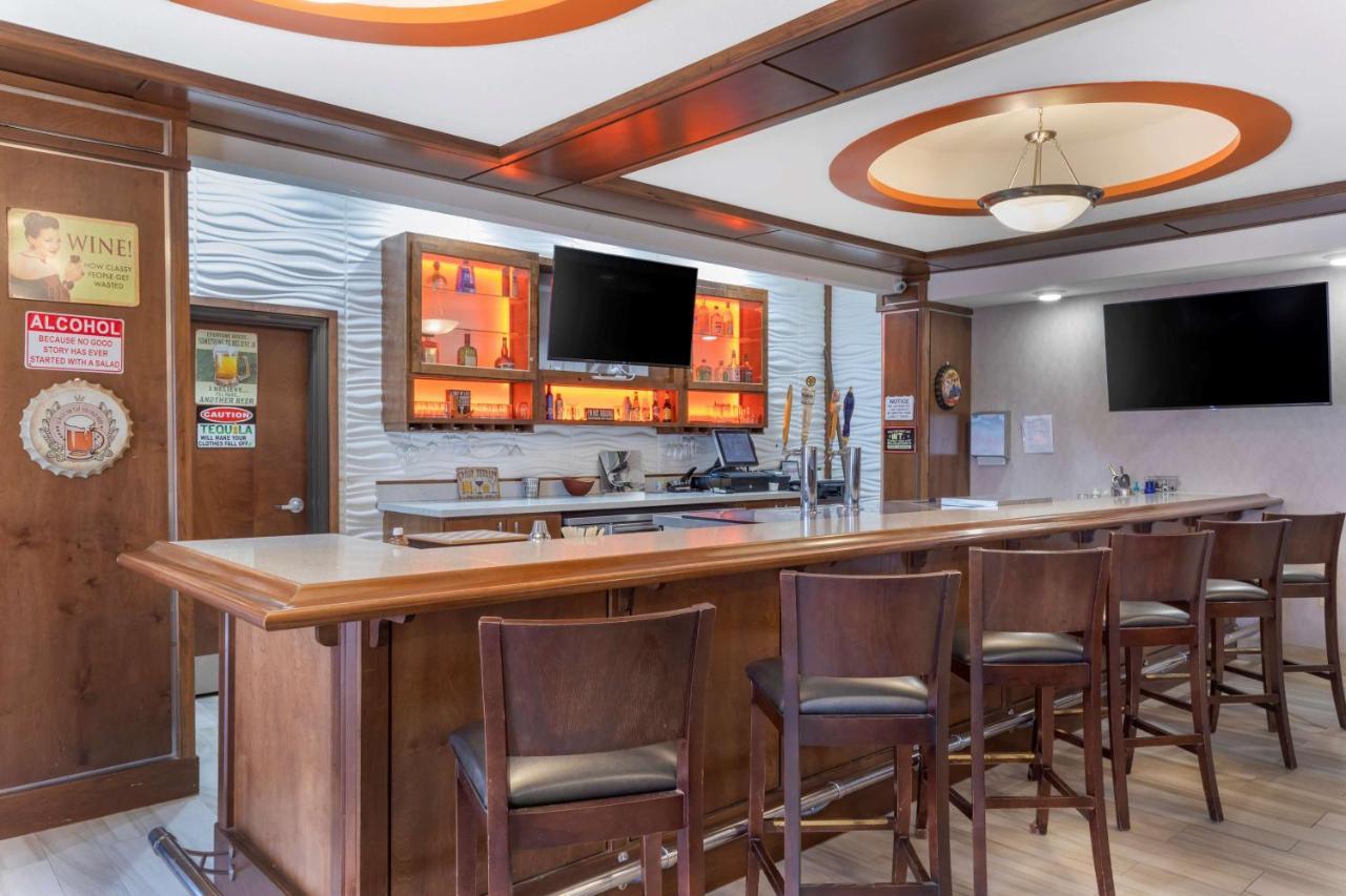 Best Western Plus Fort Stockton Hotel Bagian luar foto