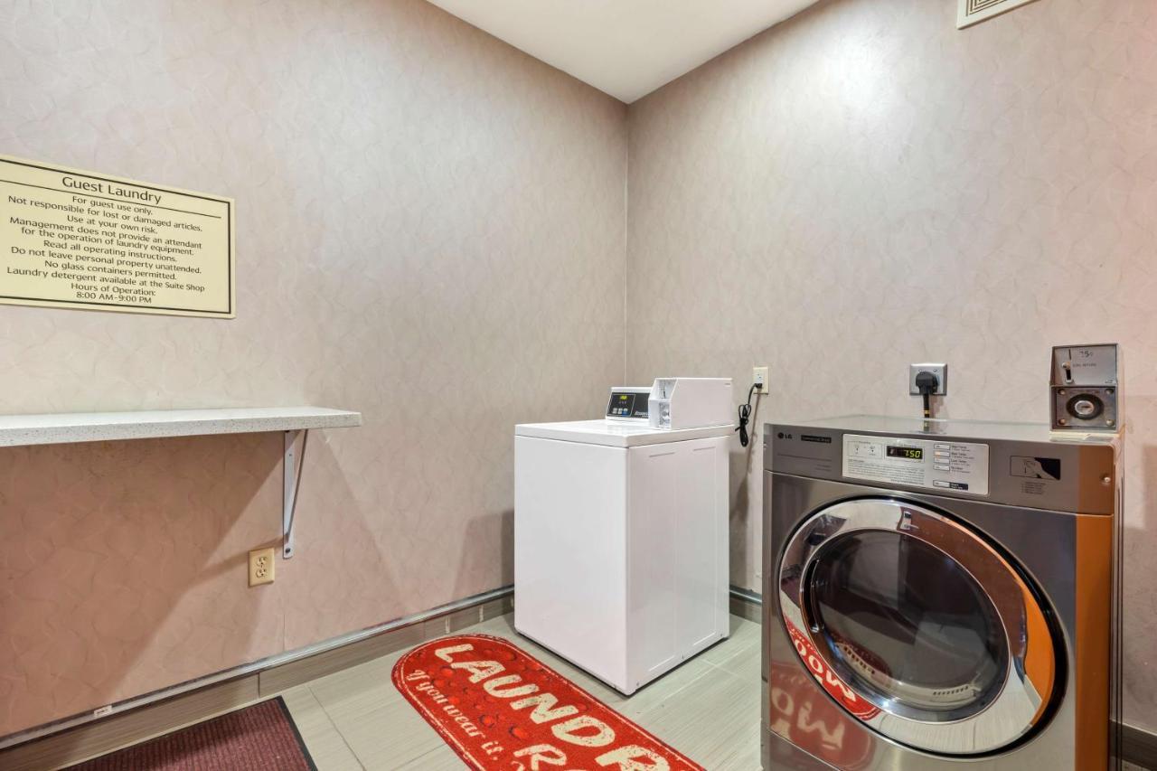Best Western Plus Fort Stockton Hotel Bagian luar foto