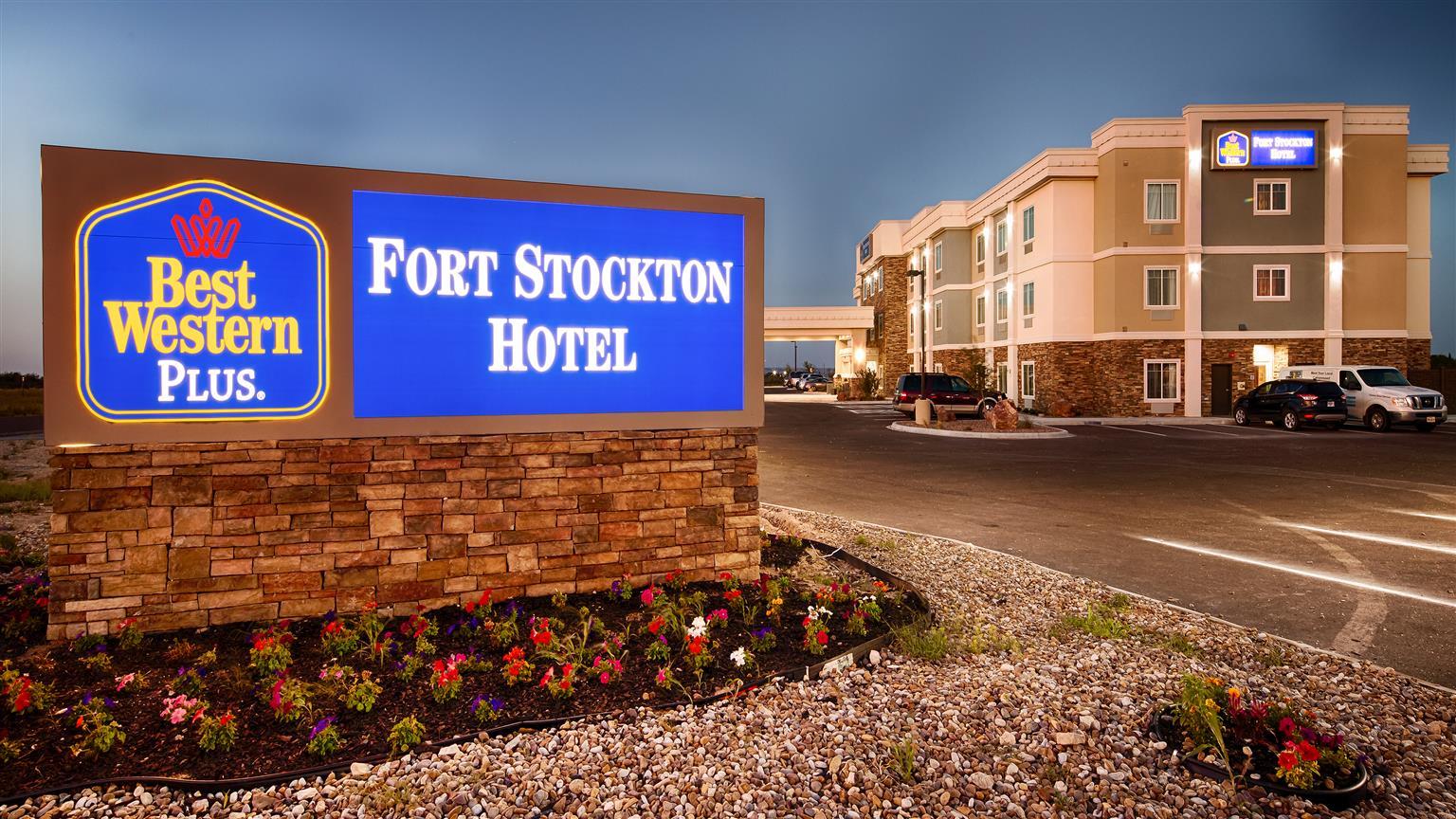 Best Western Plus Fort Stockton Hotel Bagian luar foto
